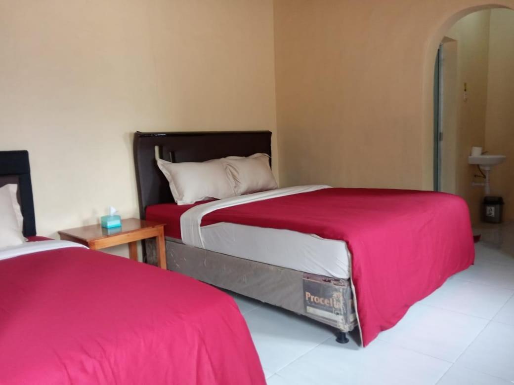 Tube Bromo Homestay Probolinggo Ngoại thất bức ảnh